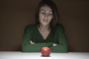 ダイエットで女性が顔痩せを即効で実現する方法は？