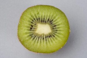 ダイエットで顔痩せを実現する女性におすすめの即効法は？