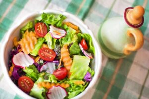 ダイエット中に冷え性を改善するための食事は？
