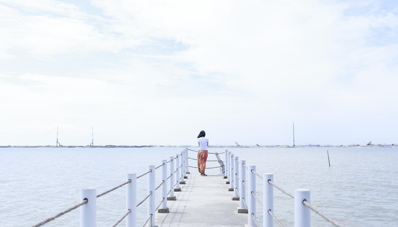 女性が海で楽しむ前のダイエット法は2週間で効果的？