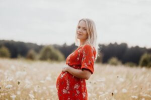女性のダイエットに効果的なお腹周りの引き締め方法は？