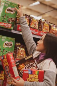 女性がダイエット中に選ぶべきコンビニ食は？