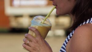 女性がダイエットにプロテインを活用する方法は？